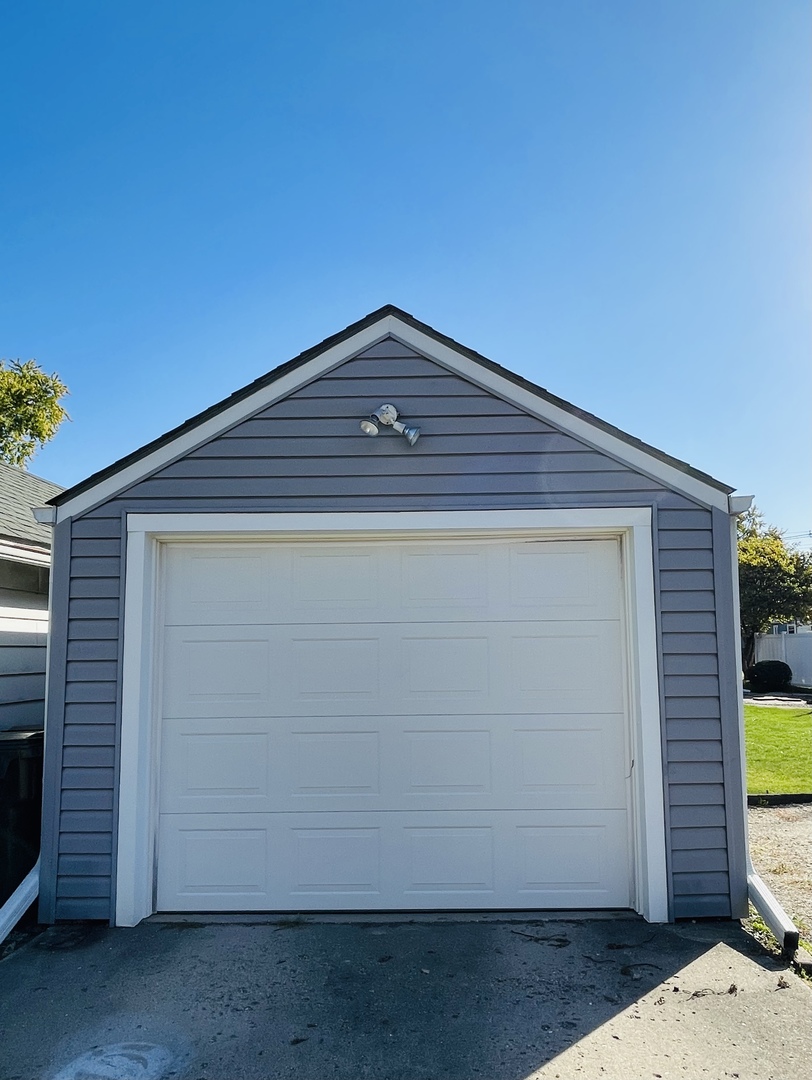 1023 Catherine Street