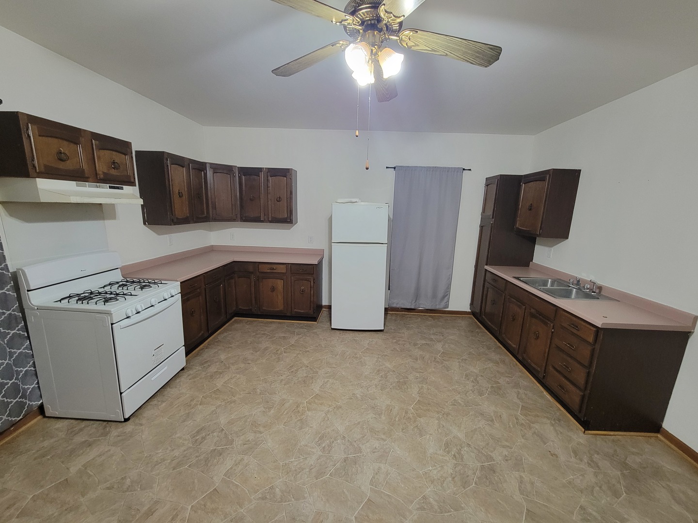 720 1/2 5th Street Unit: UP