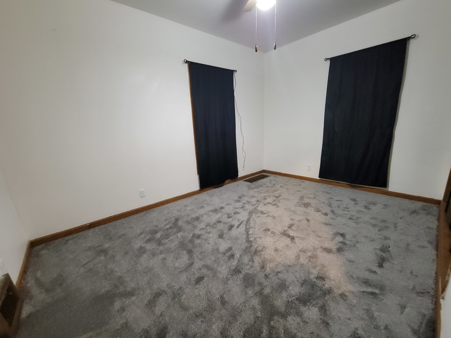 720 1/2 5th Street Unit: UP