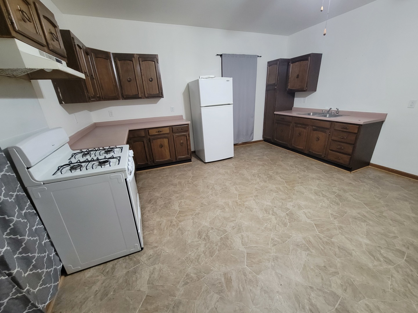 720 1/2 5th Street Unit: UP