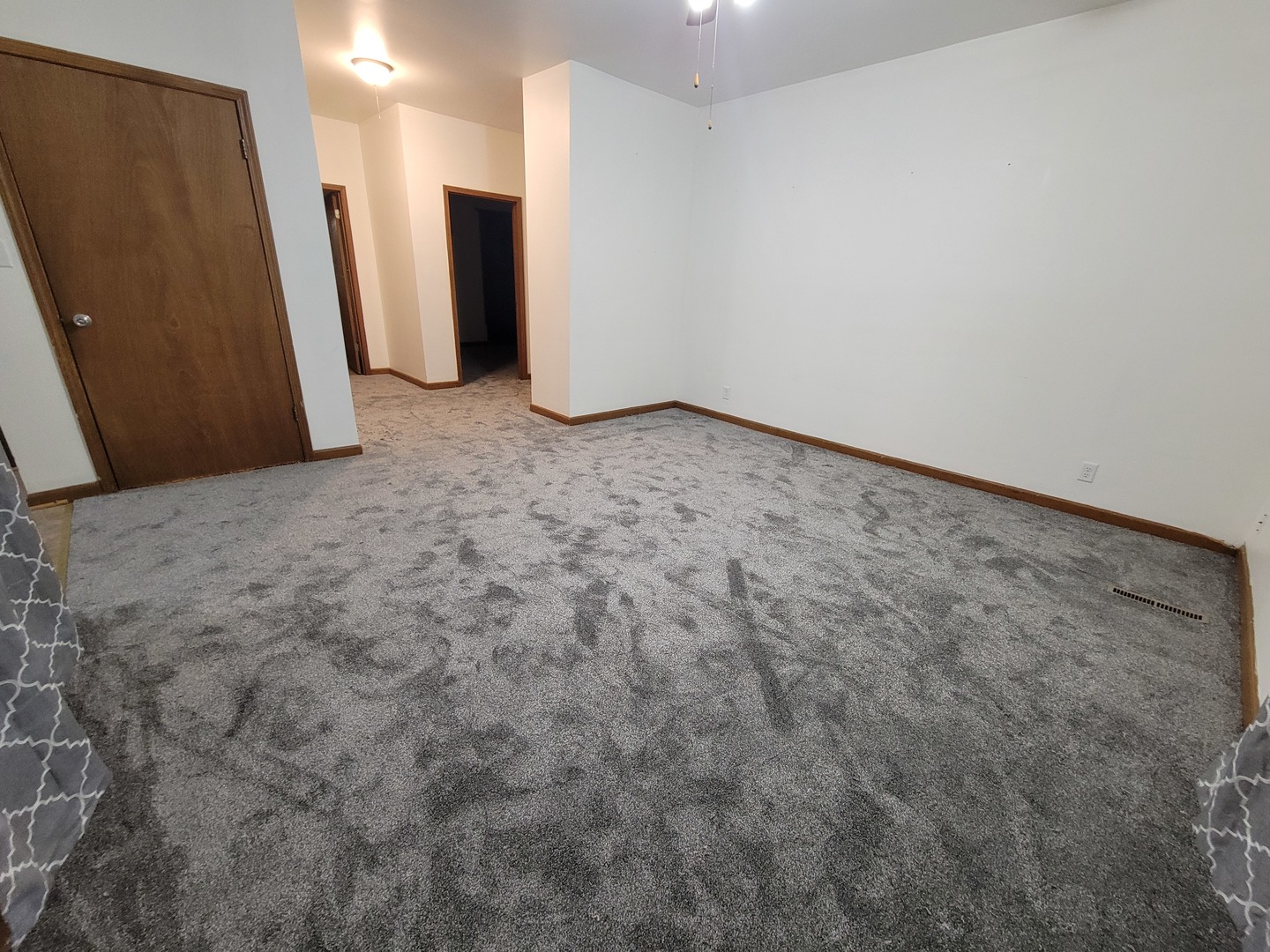 720 1/2 5th Street Unit: UP