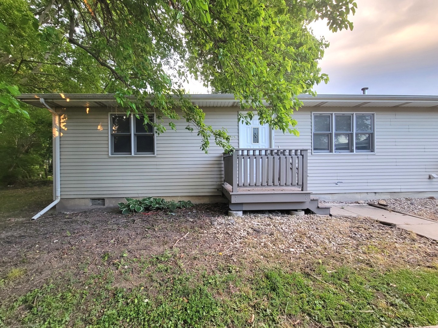 208 Nebraska Street Unit: B