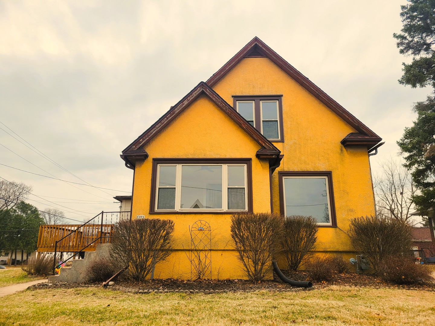 1301 Campbell Avenue