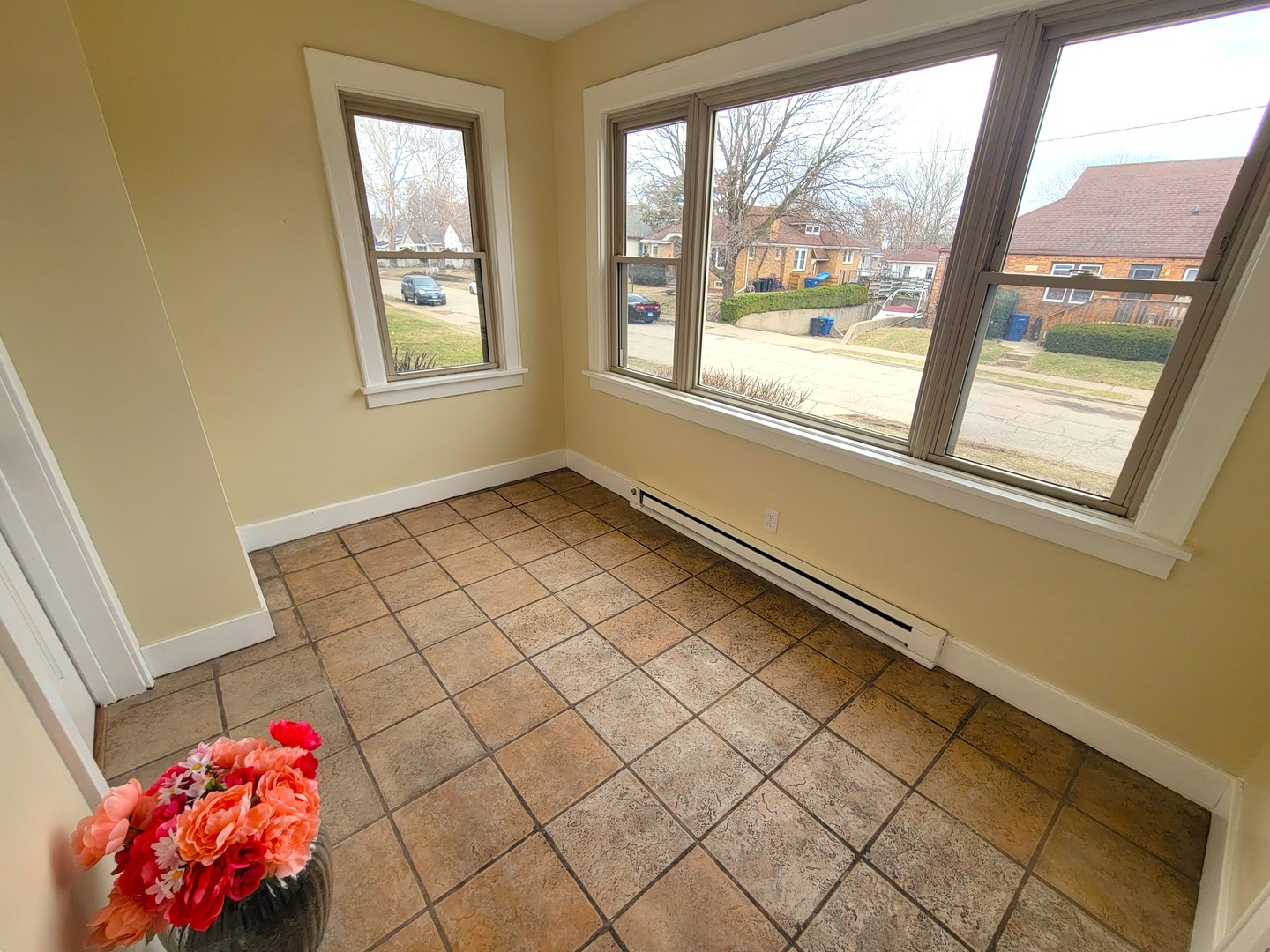 1301 Campbell Avenue