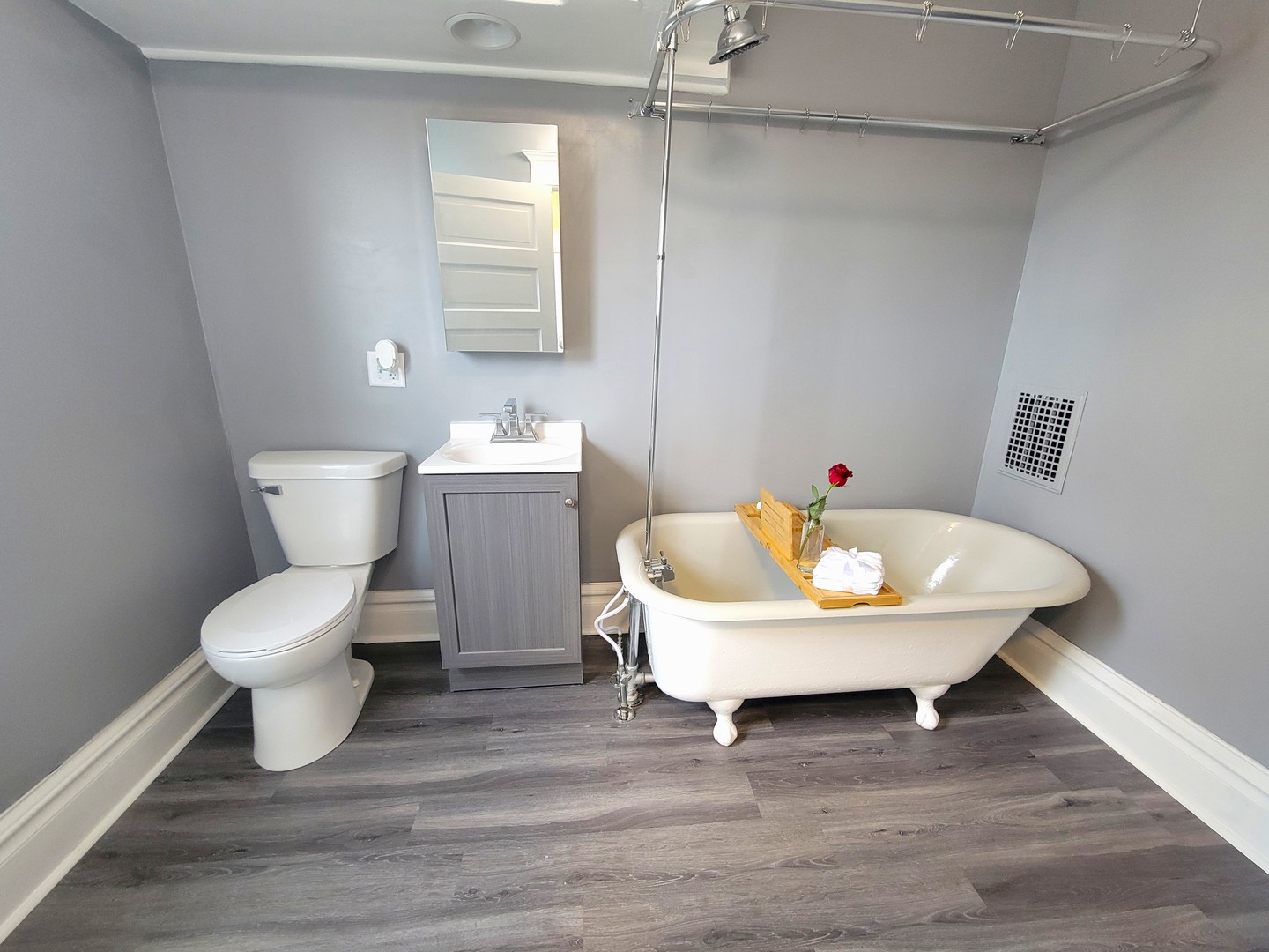 1301 Campbell Avenue