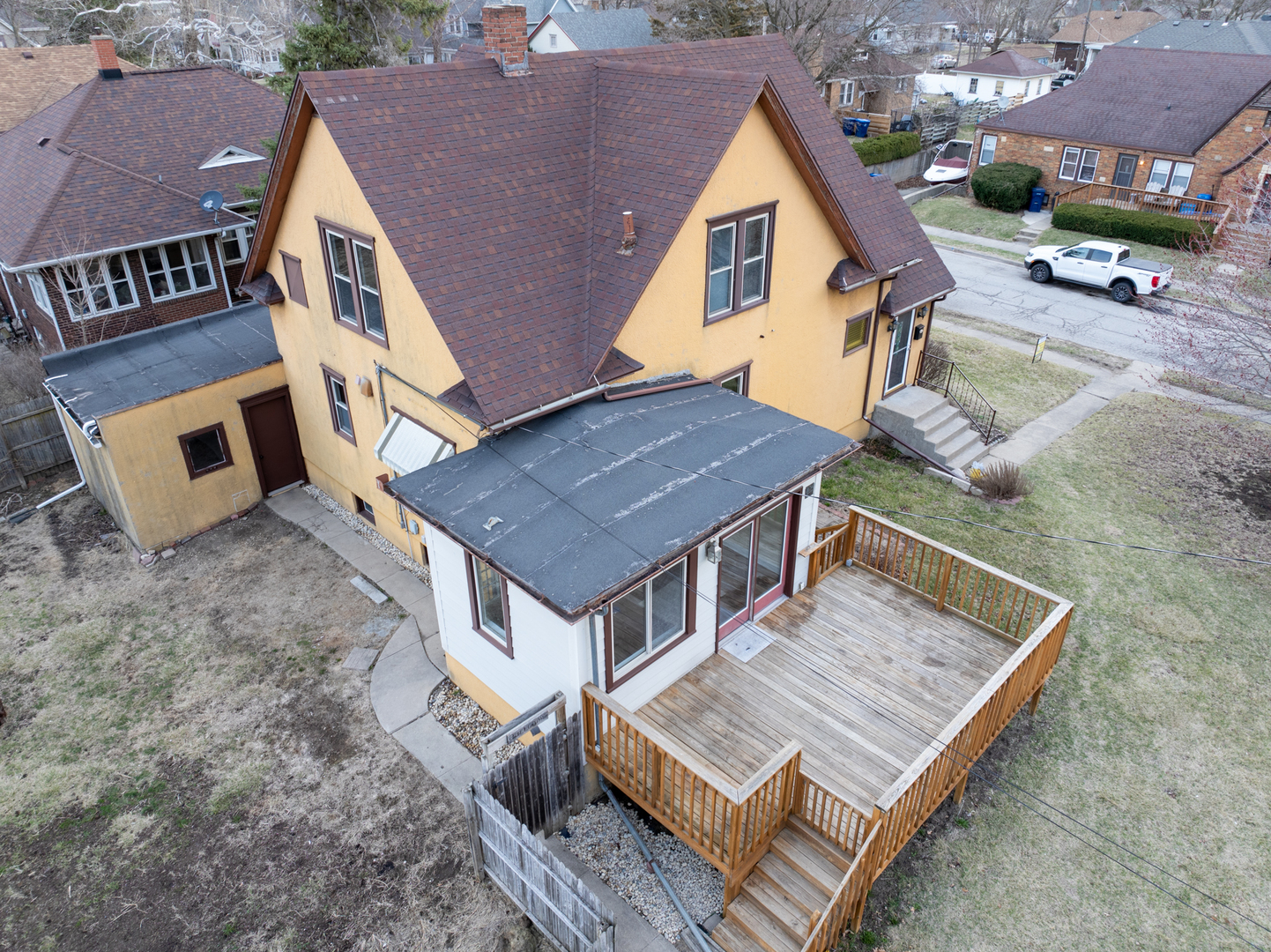 1301 Campbell Avenue