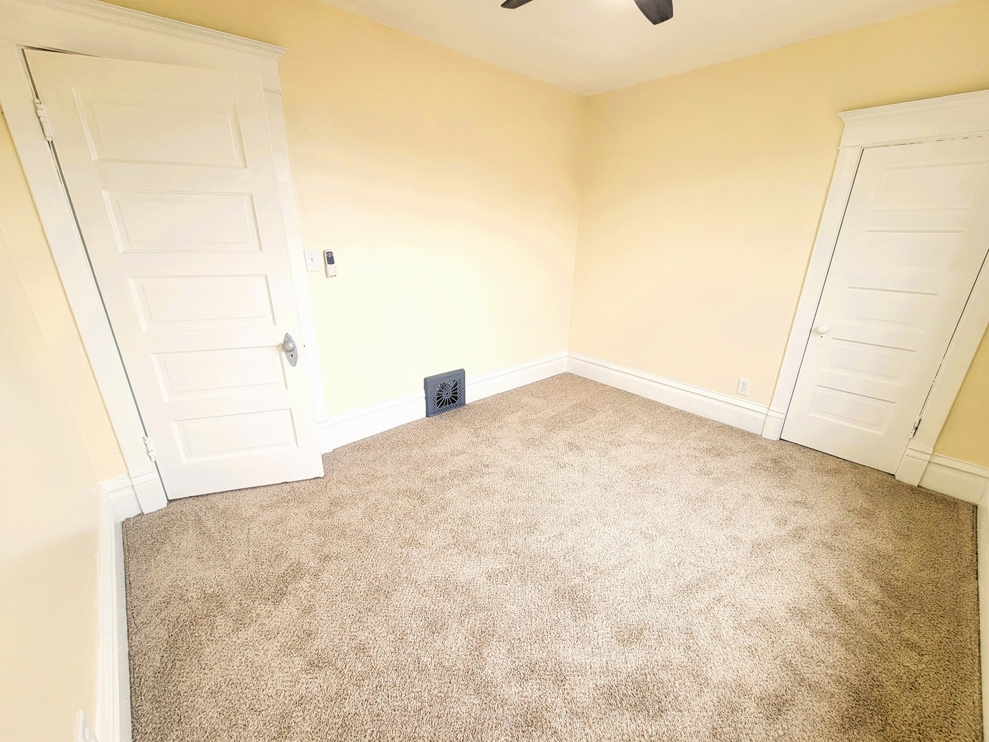 1301 Campbell Avenue