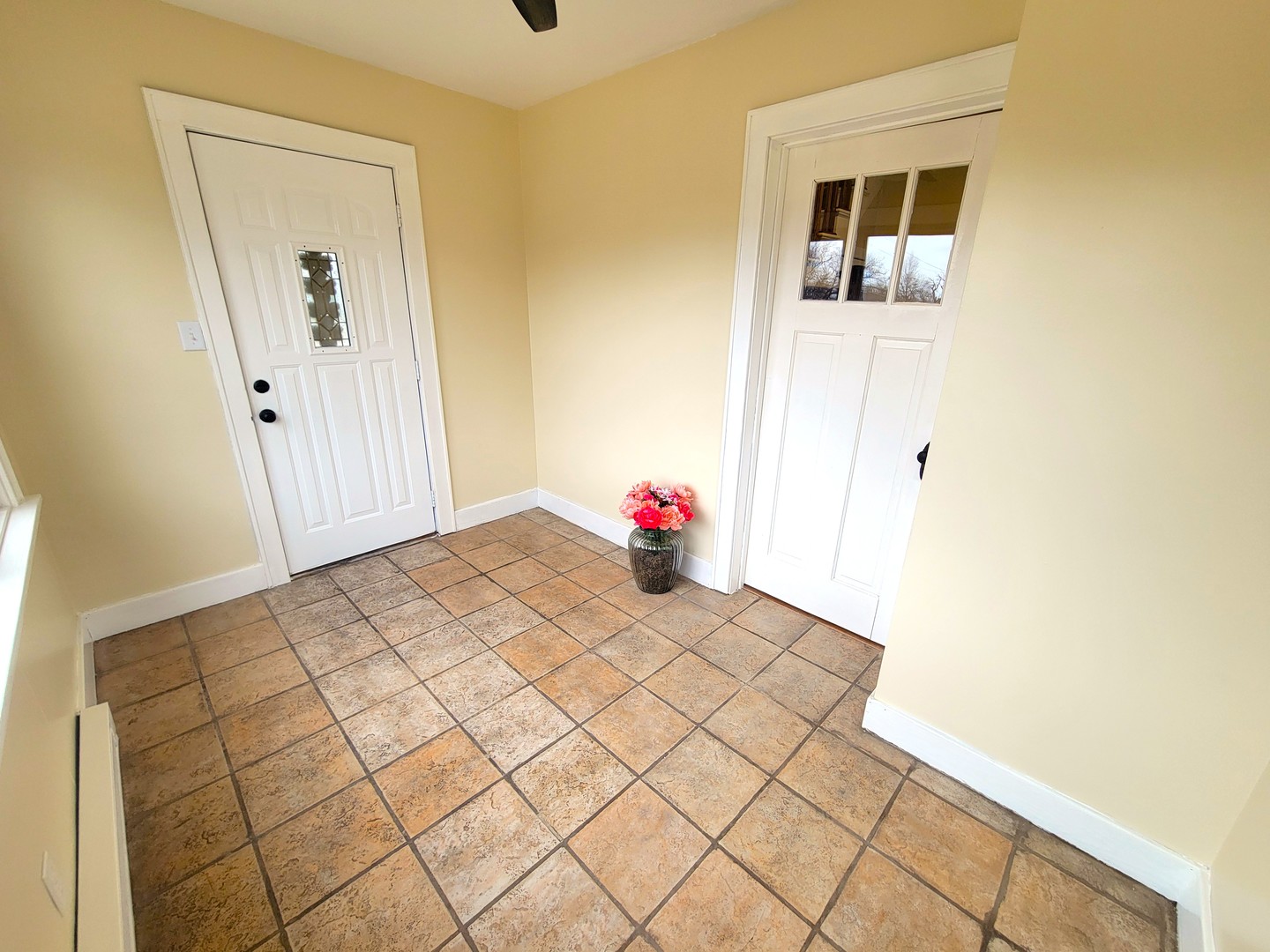 1301 Campbell Avenue