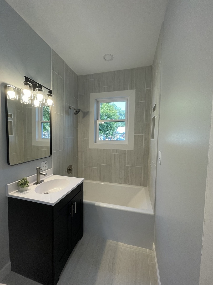 1406 S Illinois Street