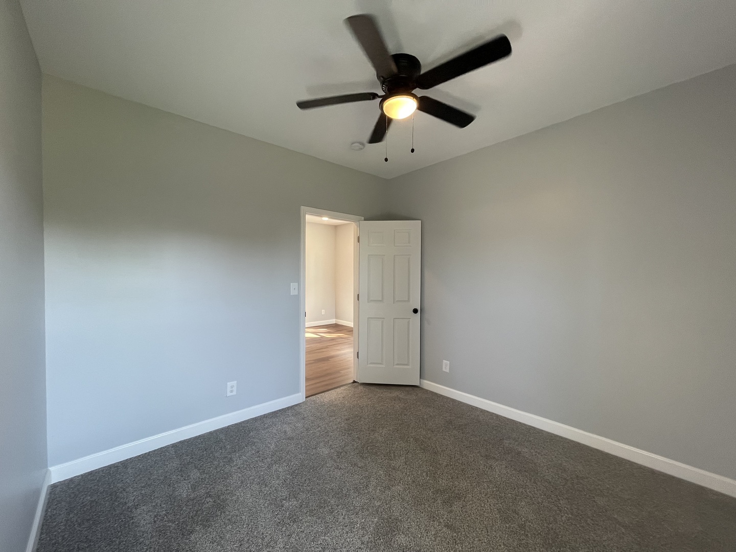 1406 S Illinois Street