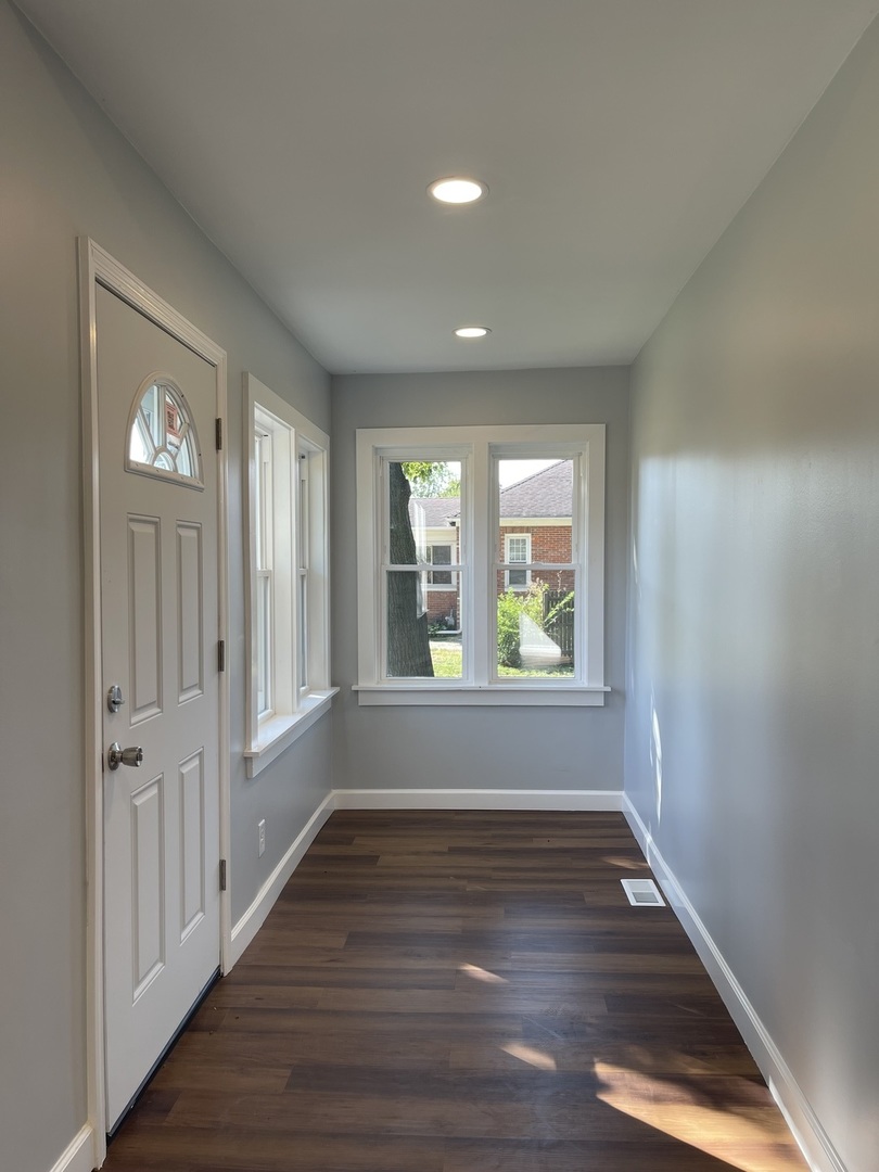 1406 S Illinois Street