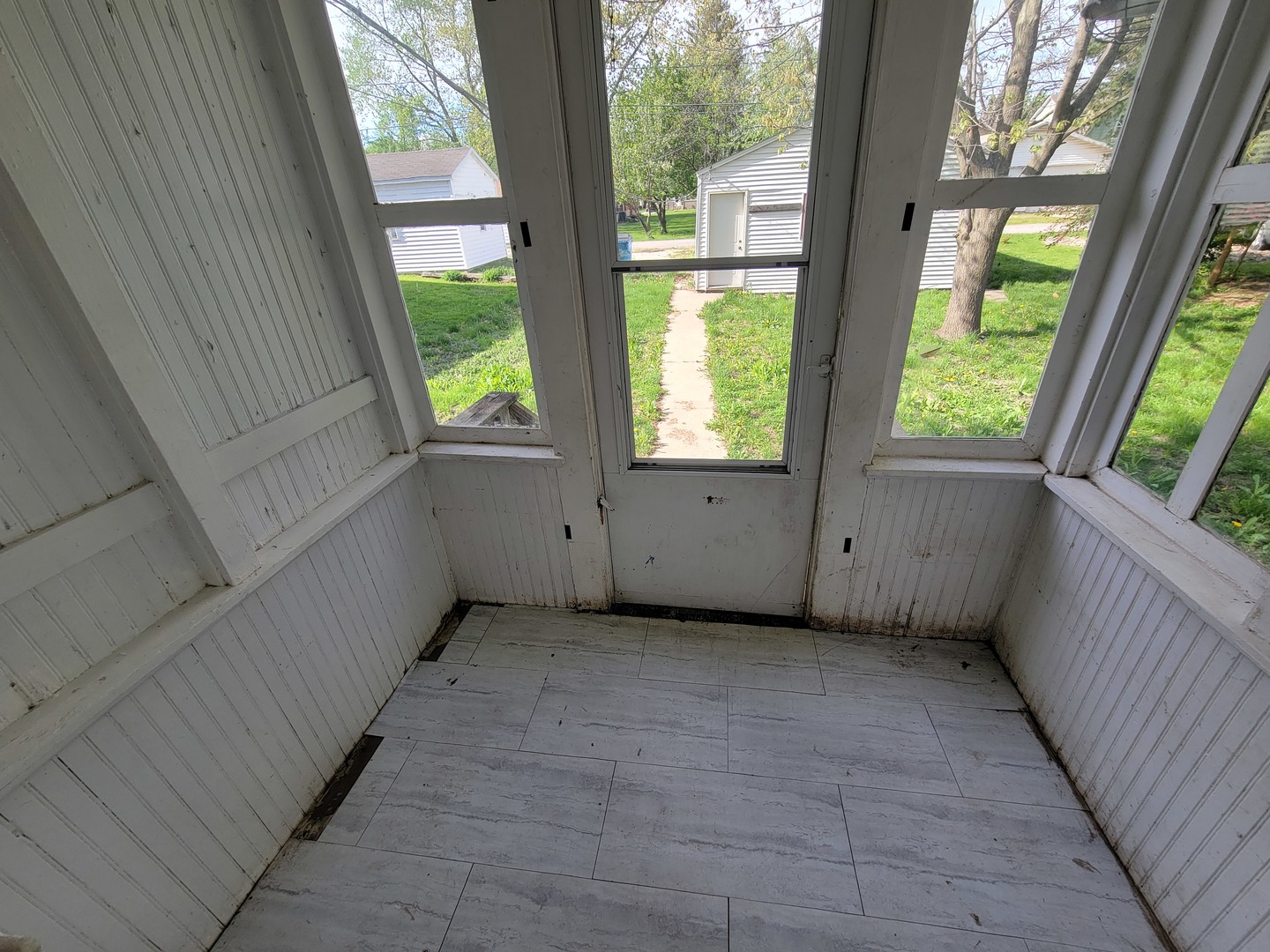 320 W Chippewa Street