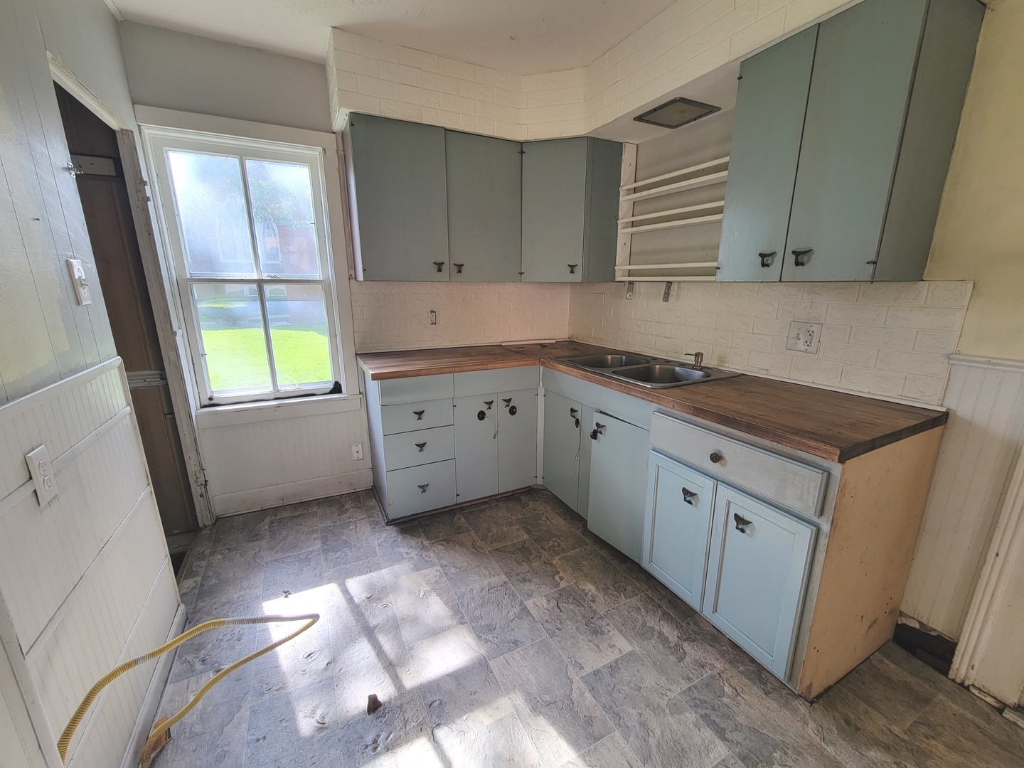 320 W Chippewa Street