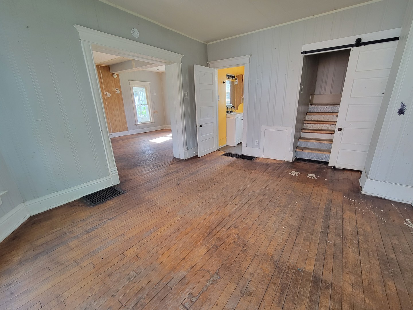 320 W Chippewa Street