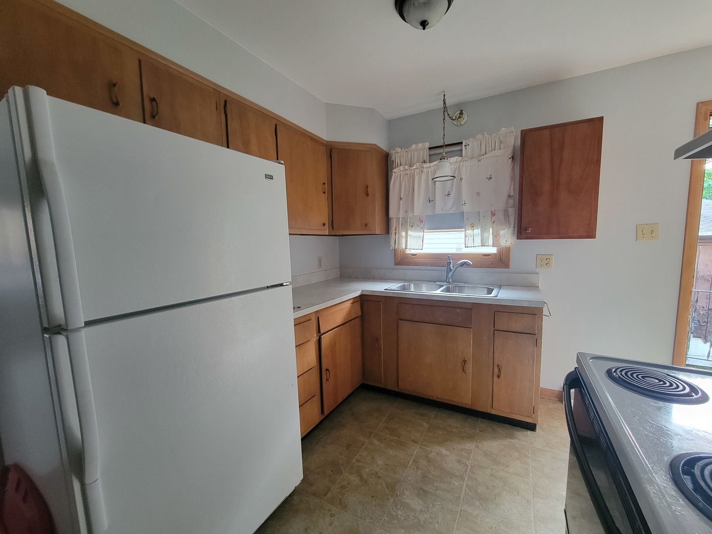 338 E Church Street Unit: 1