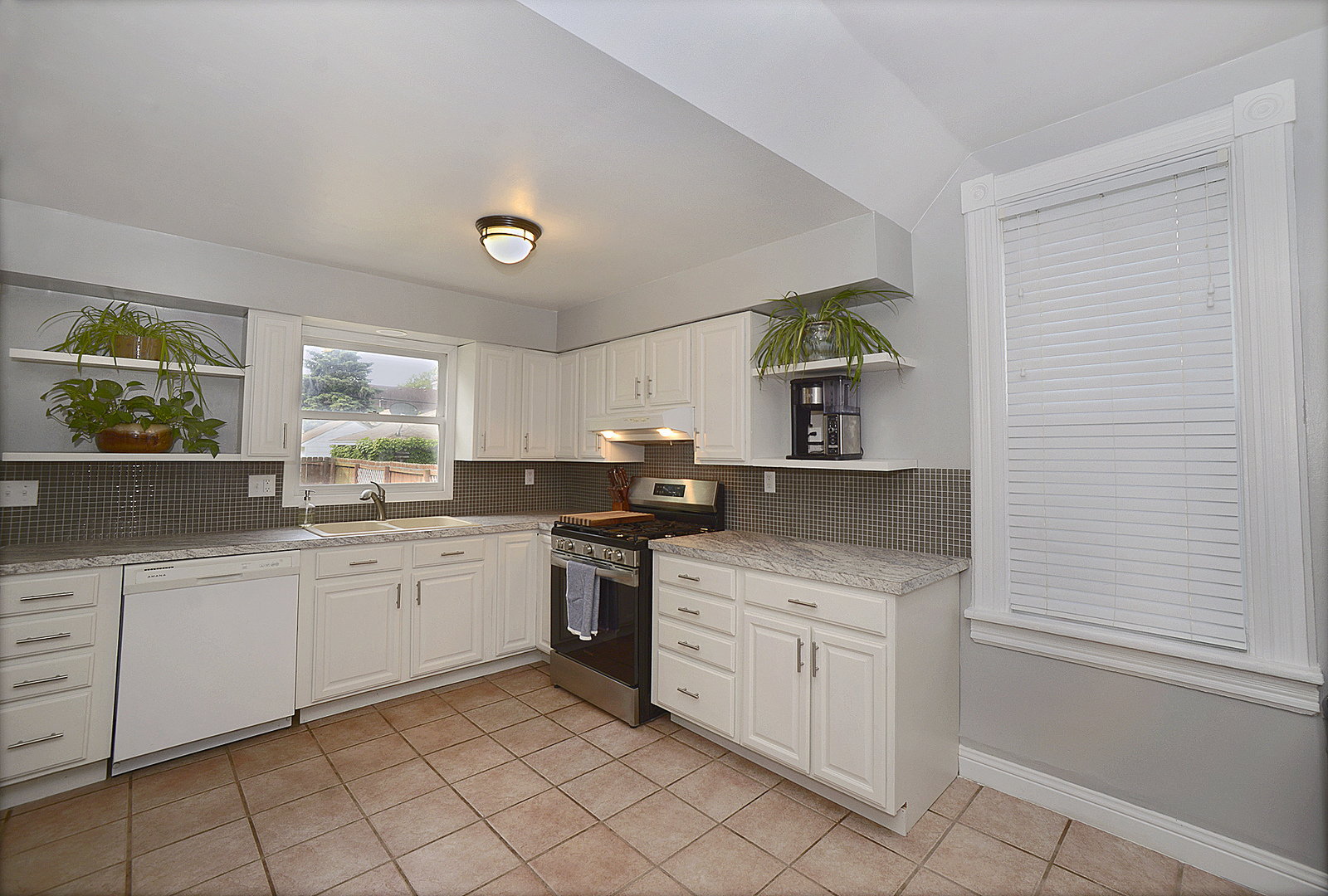 1107 W Lafayette Street