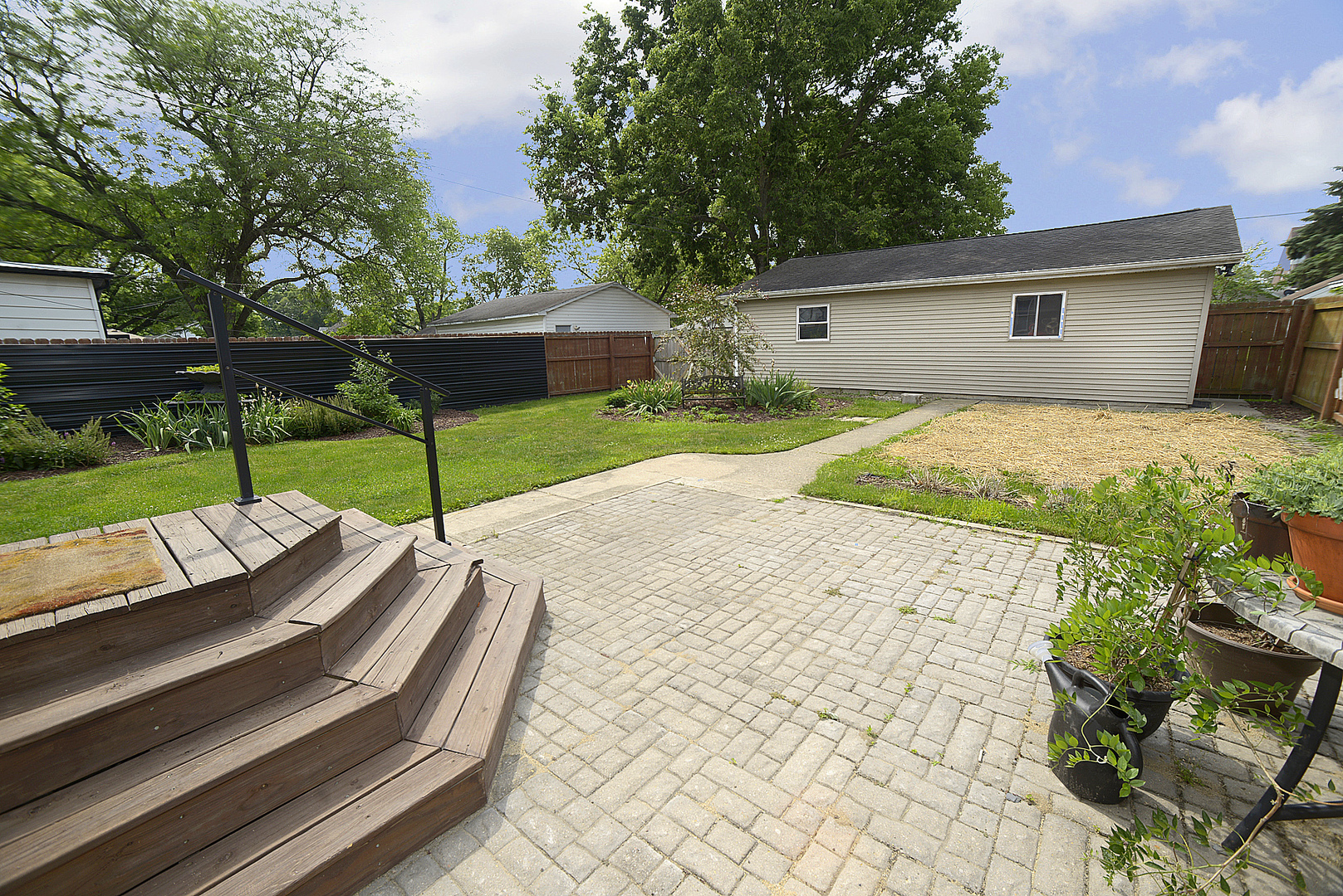 1107 W Lafayette Street