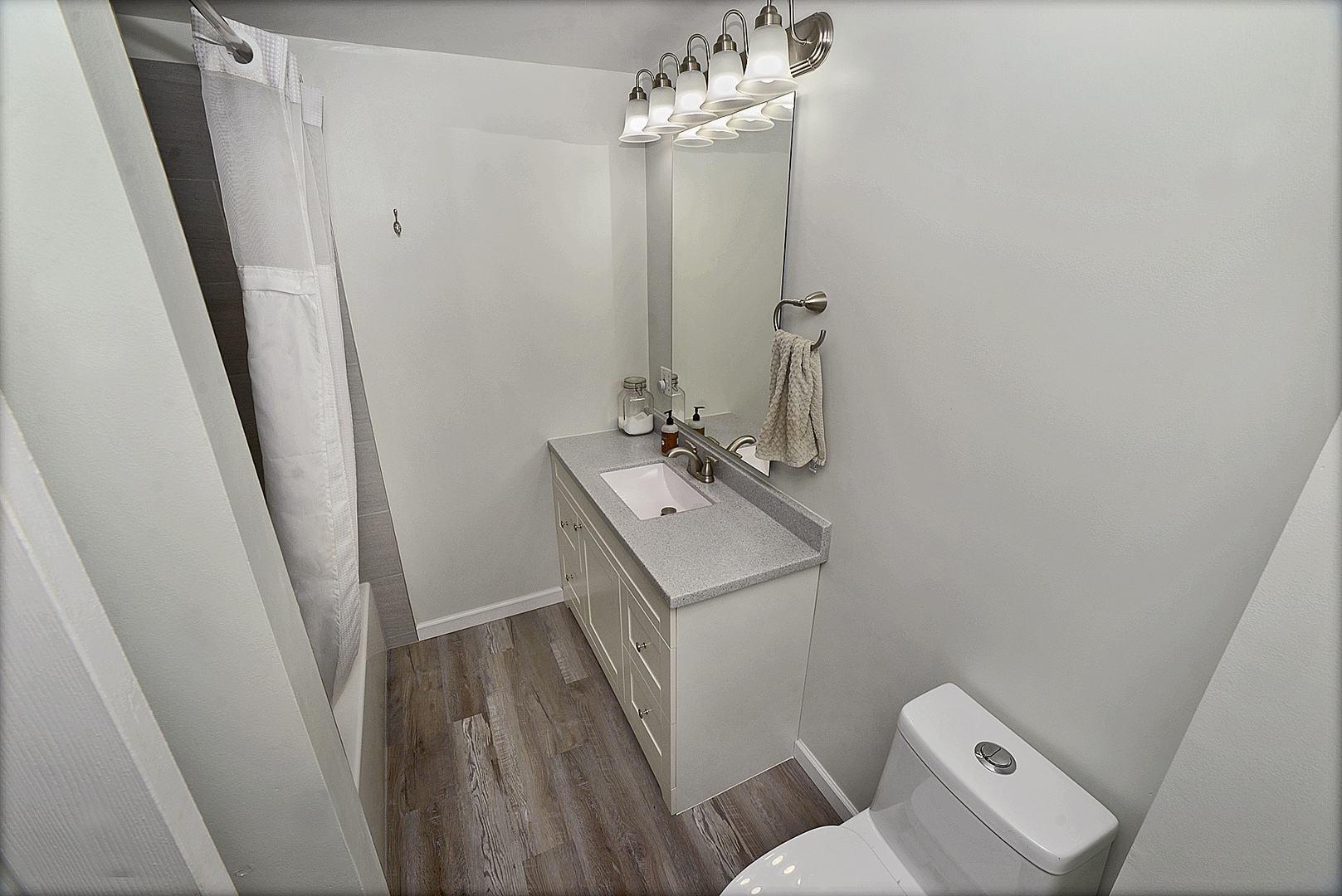 1107 W Lafayette Street