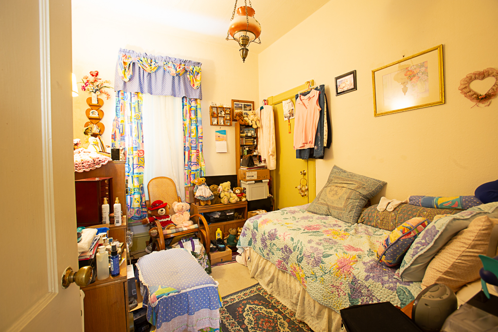 823 W Madison Street