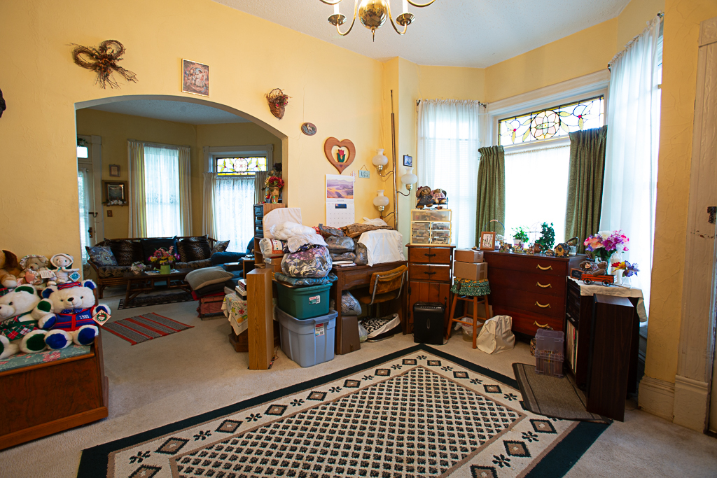 823 W Madison Street