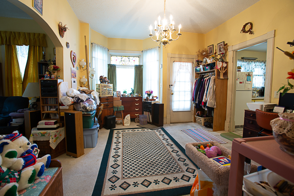 823 W Madison Street