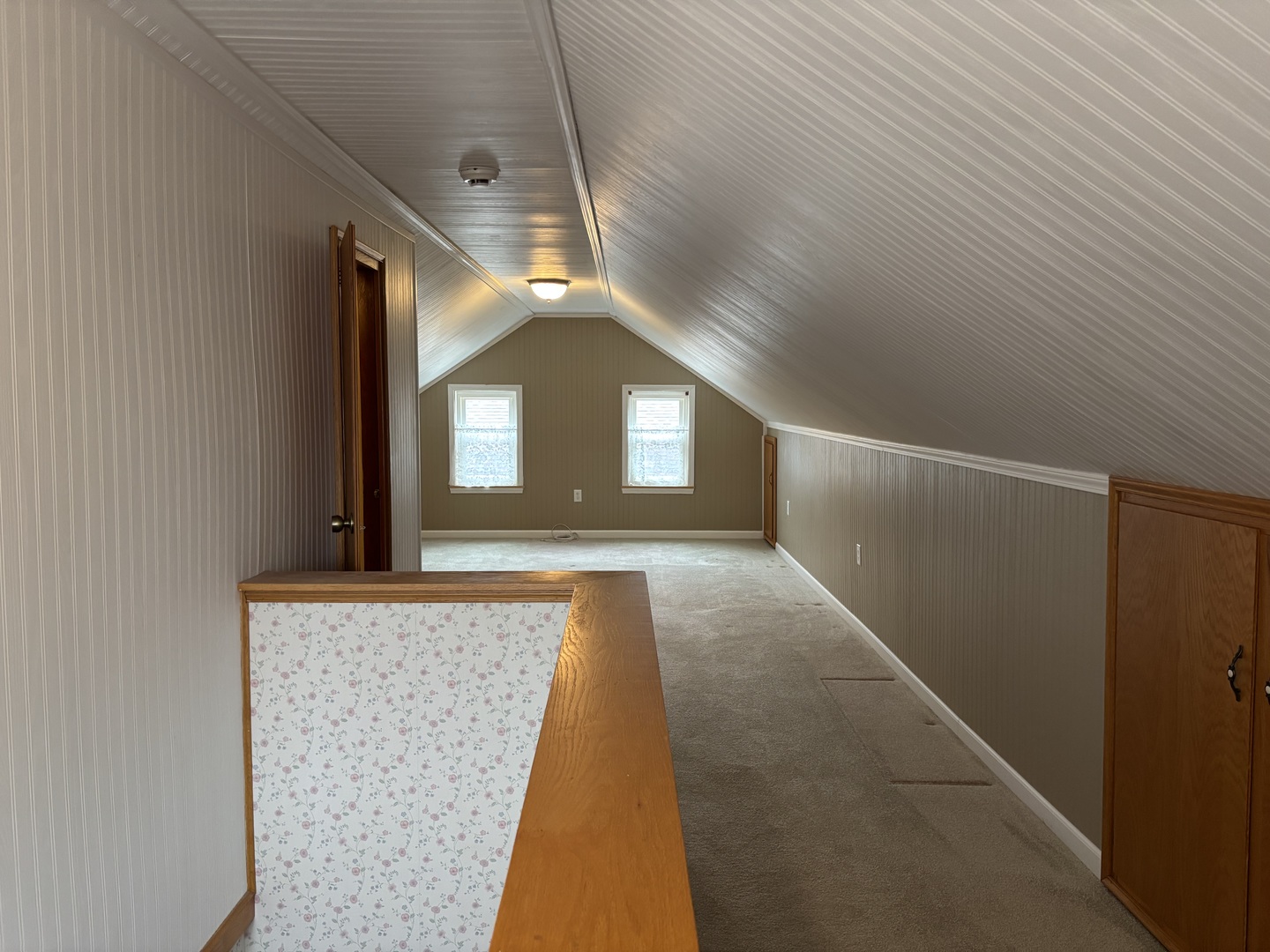 904 N Vermillion Street