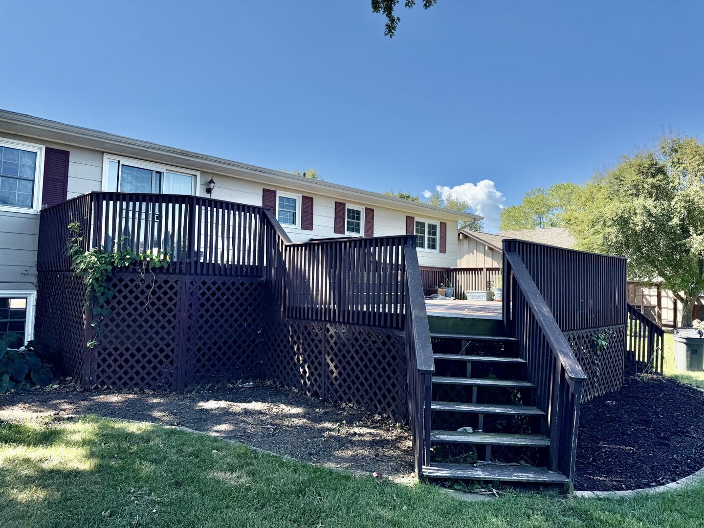 1203 W Clark Street