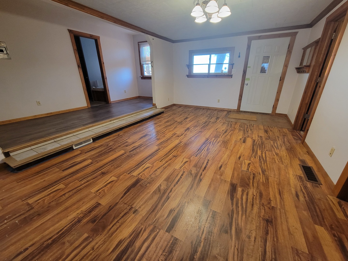 21882 410 East Street