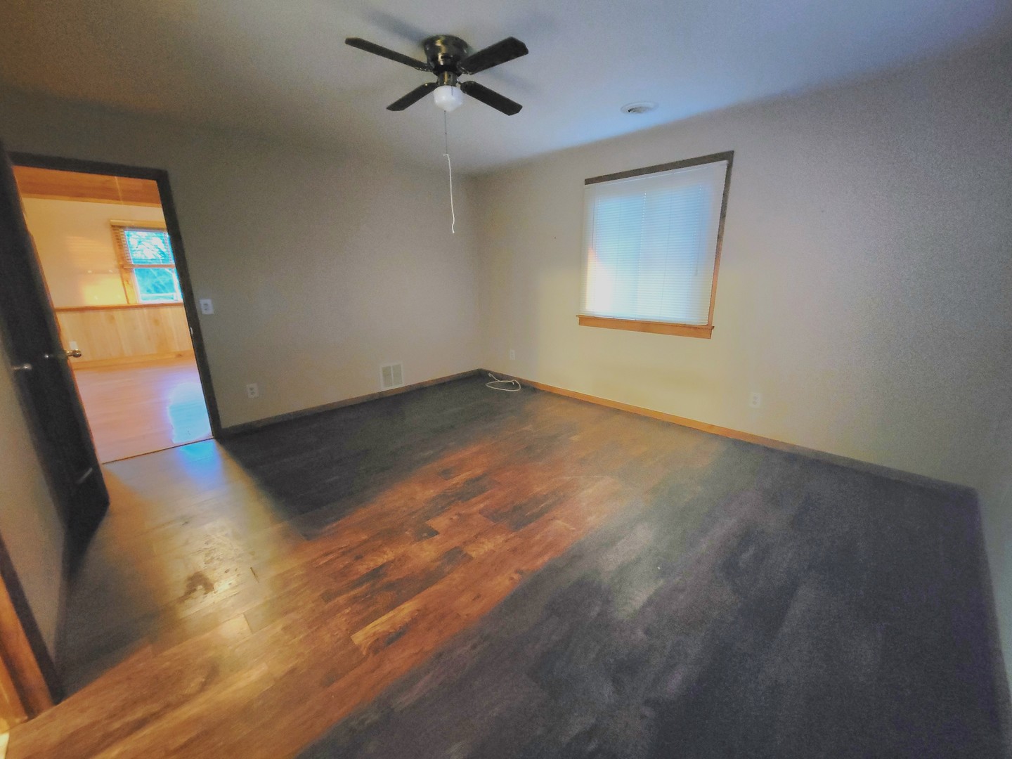 21882 410 East Street