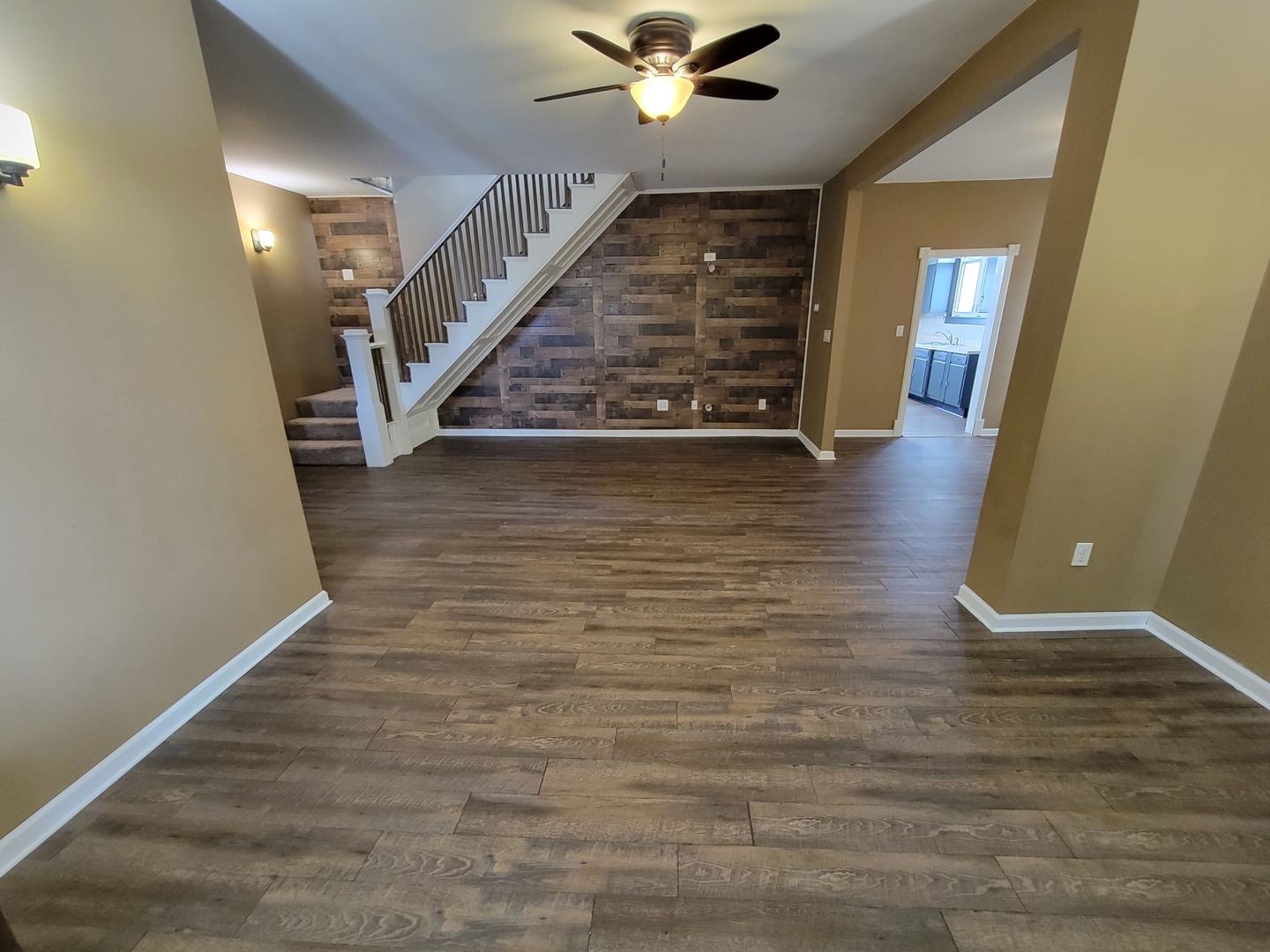 436 N Columbia Avenue