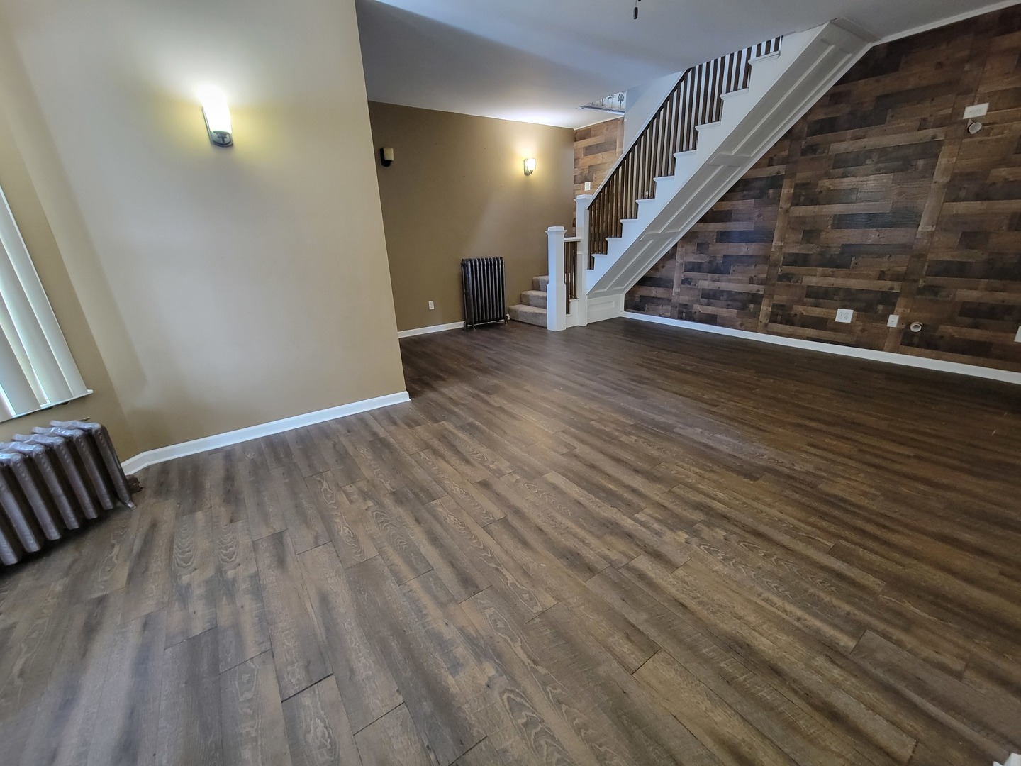 436 N Columbia Avenue