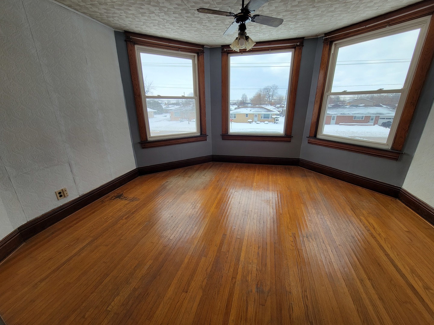 436 N Columbia Avenue