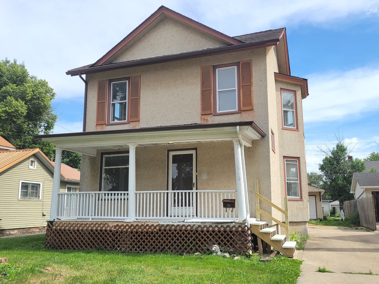 219 Lasalle Street