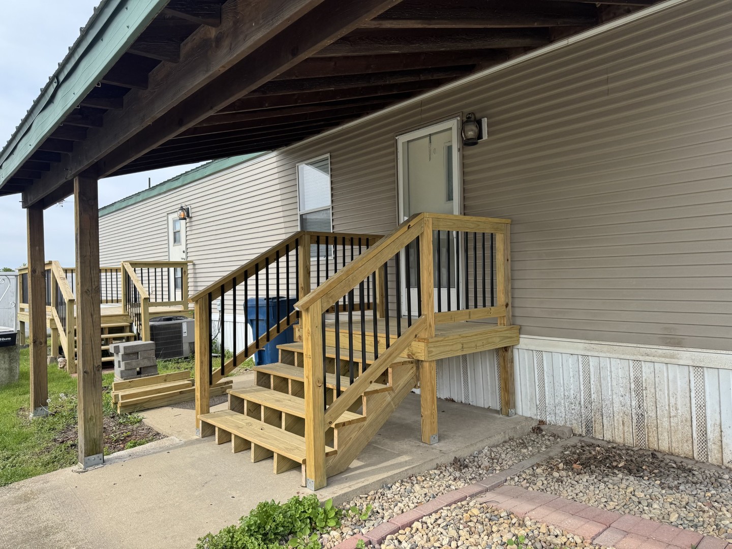 2705 St Vincents Avenue Unit: 2