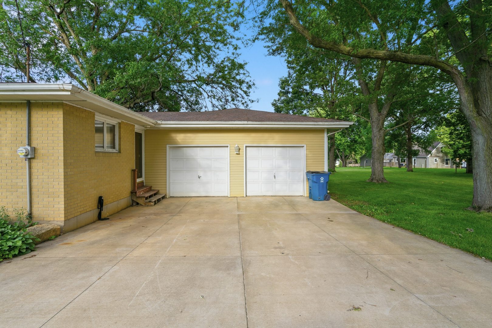 201 N Vermillion Street