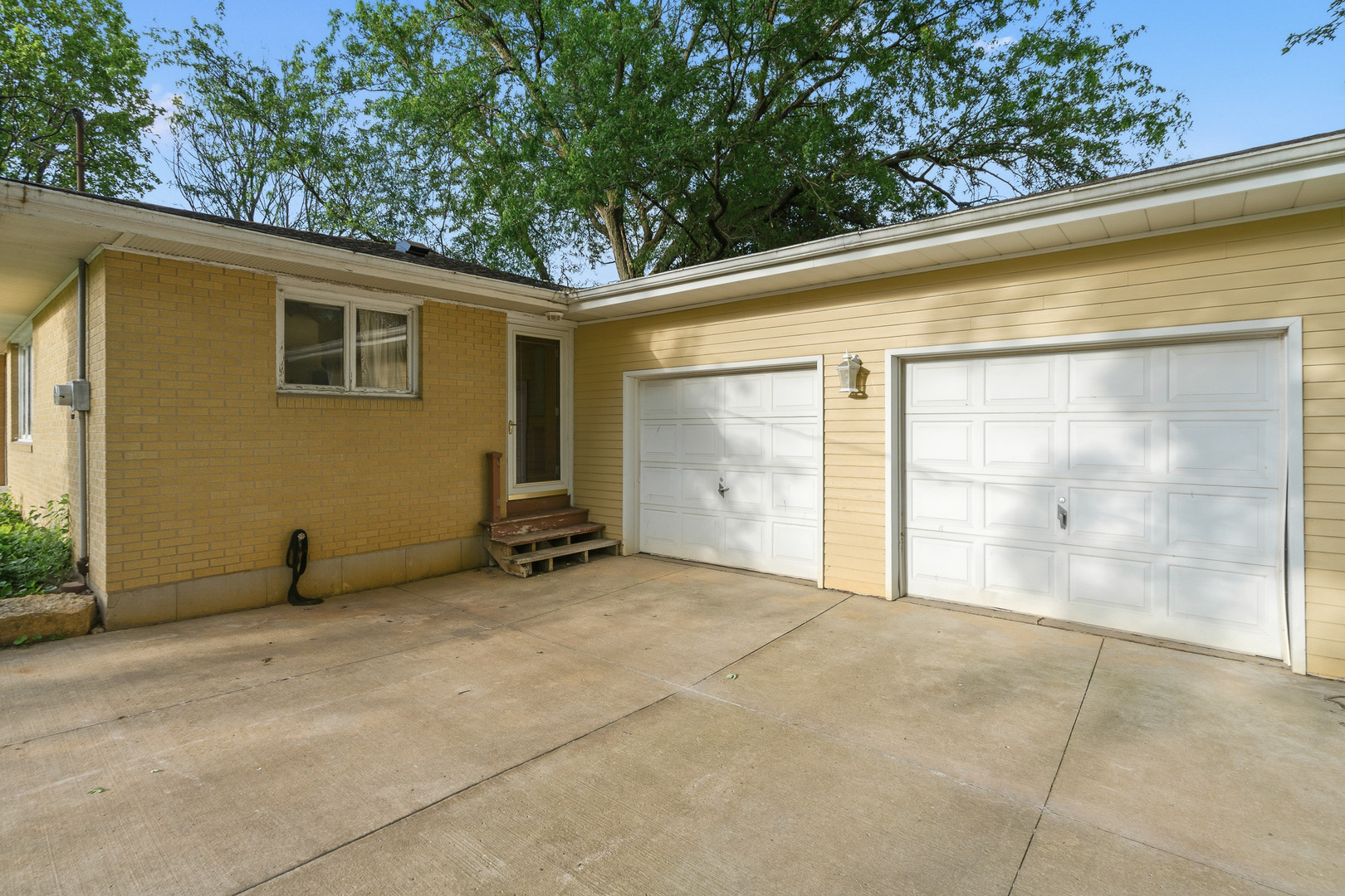 201 N Vermillion Street