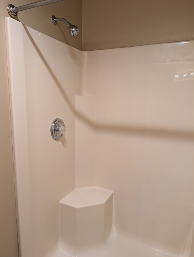325 Clark Street Unit: 2B