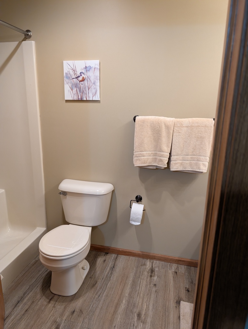 325 Clark Street Unit: 2B