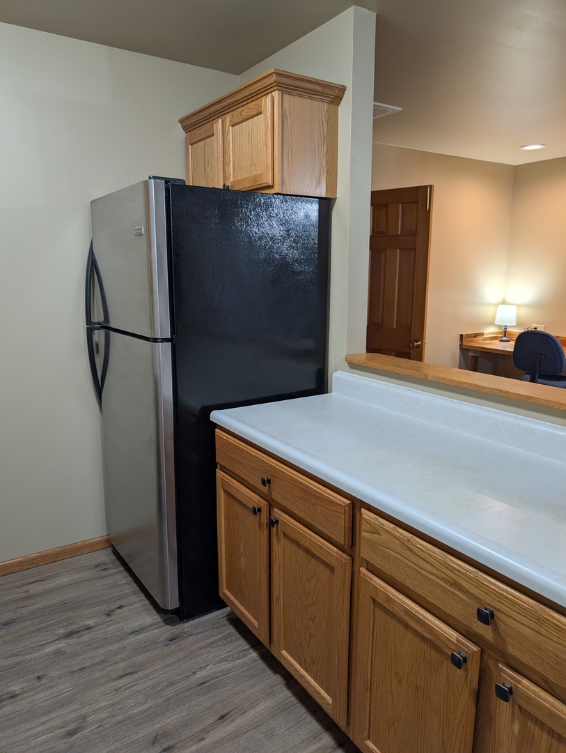 325 Clark Street Unit: 2B