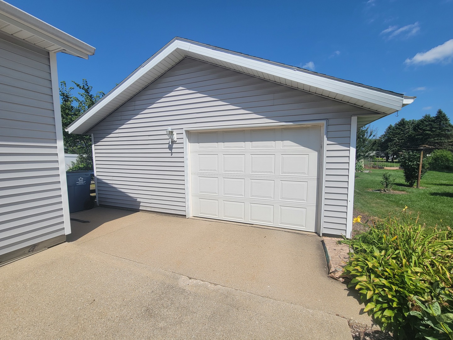 303 Prairie Street