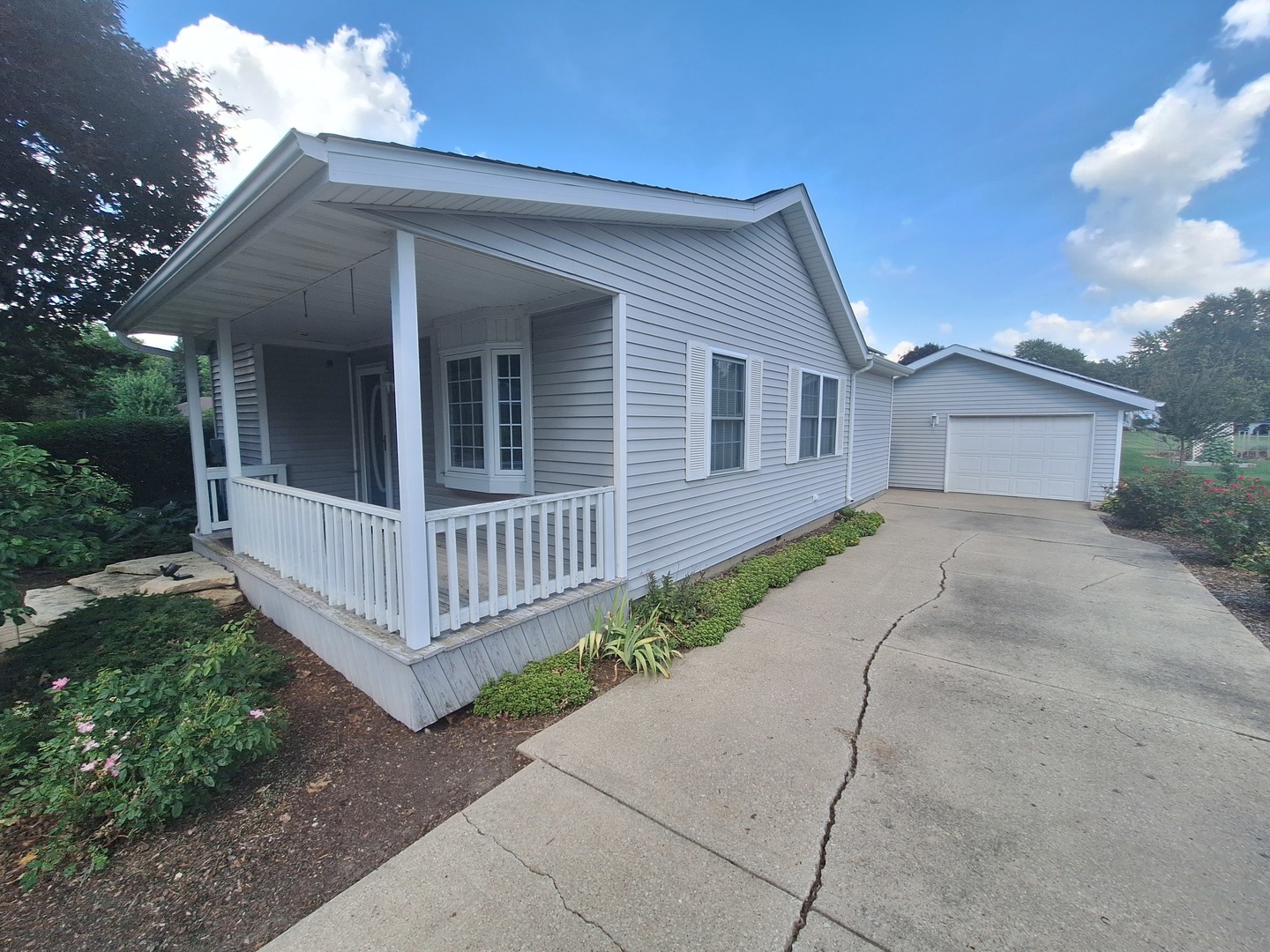 303 Prairie Street