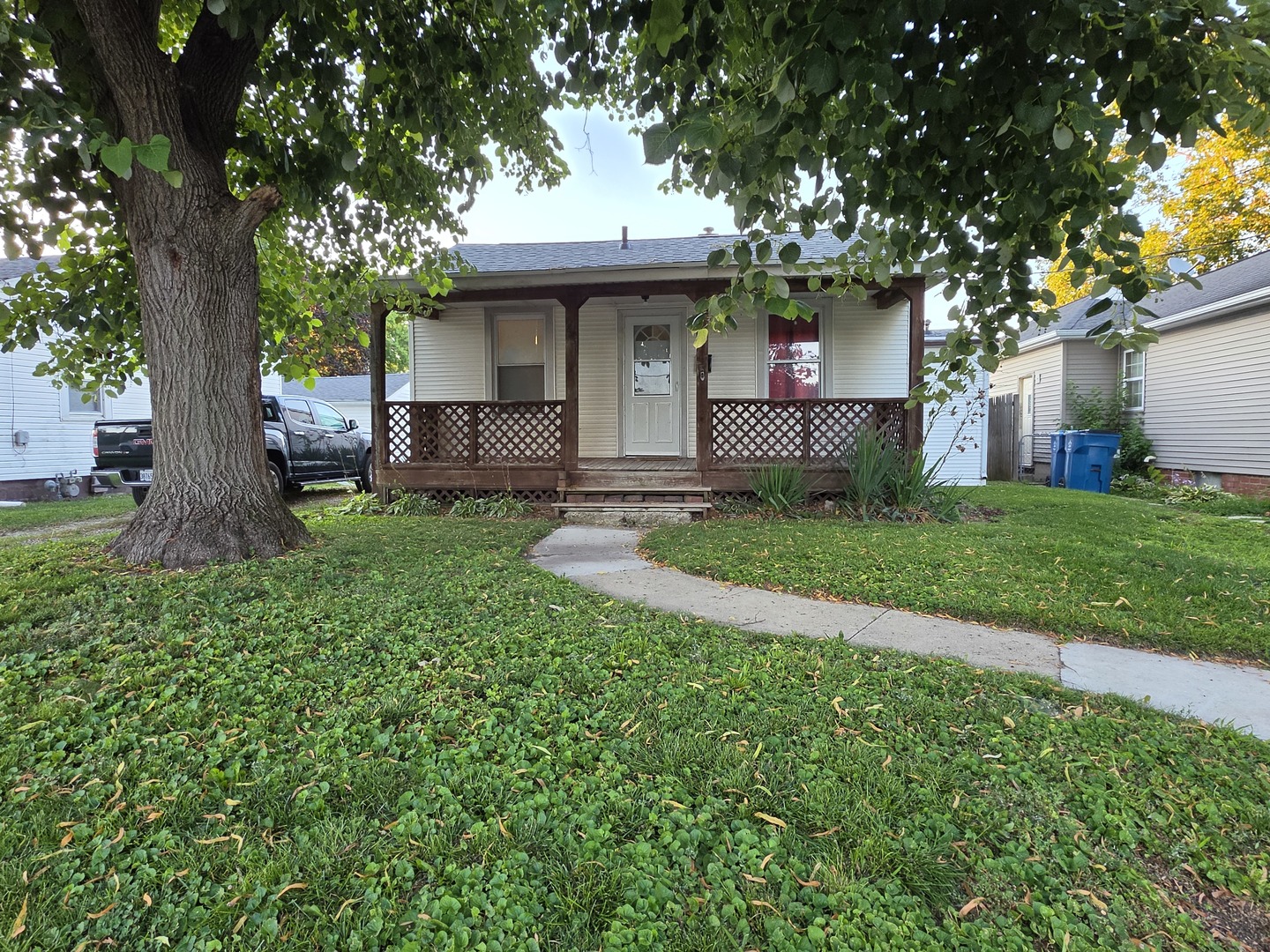 1823 9th Street