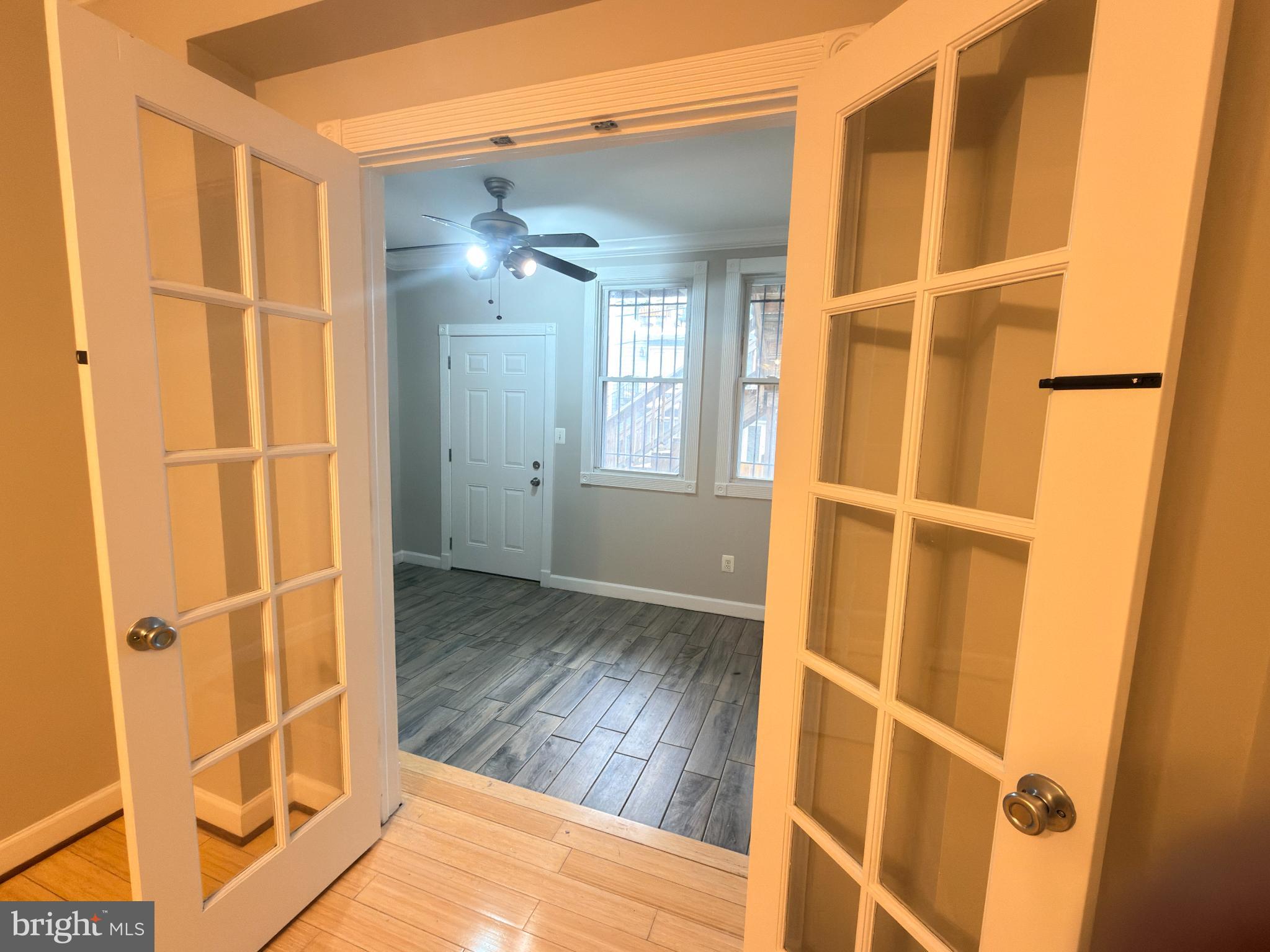 1246 QUEEN STREET NE 2