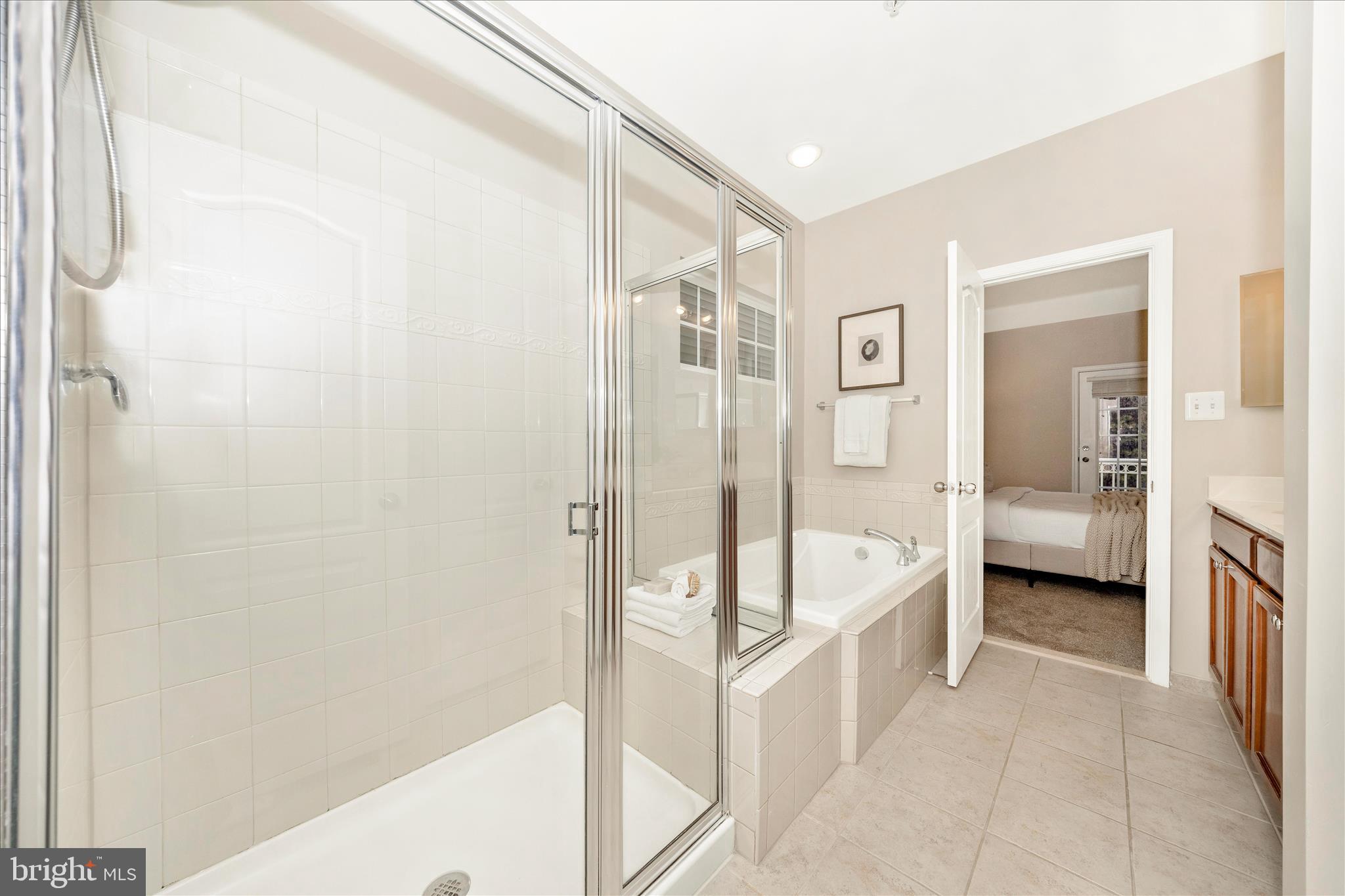 10228 NUTHATCH DRIVE