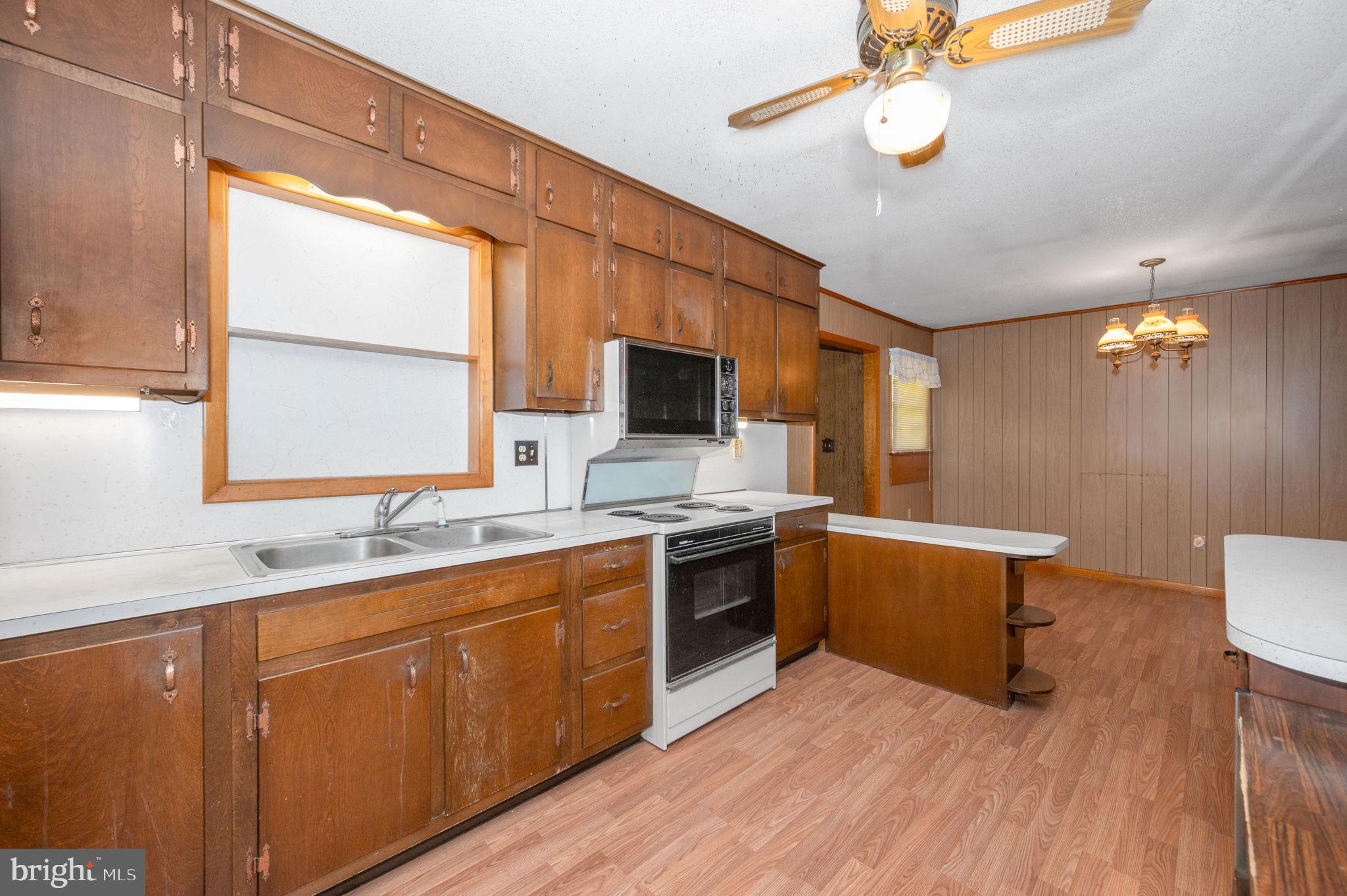 11623 DAYSVILLE ROAD