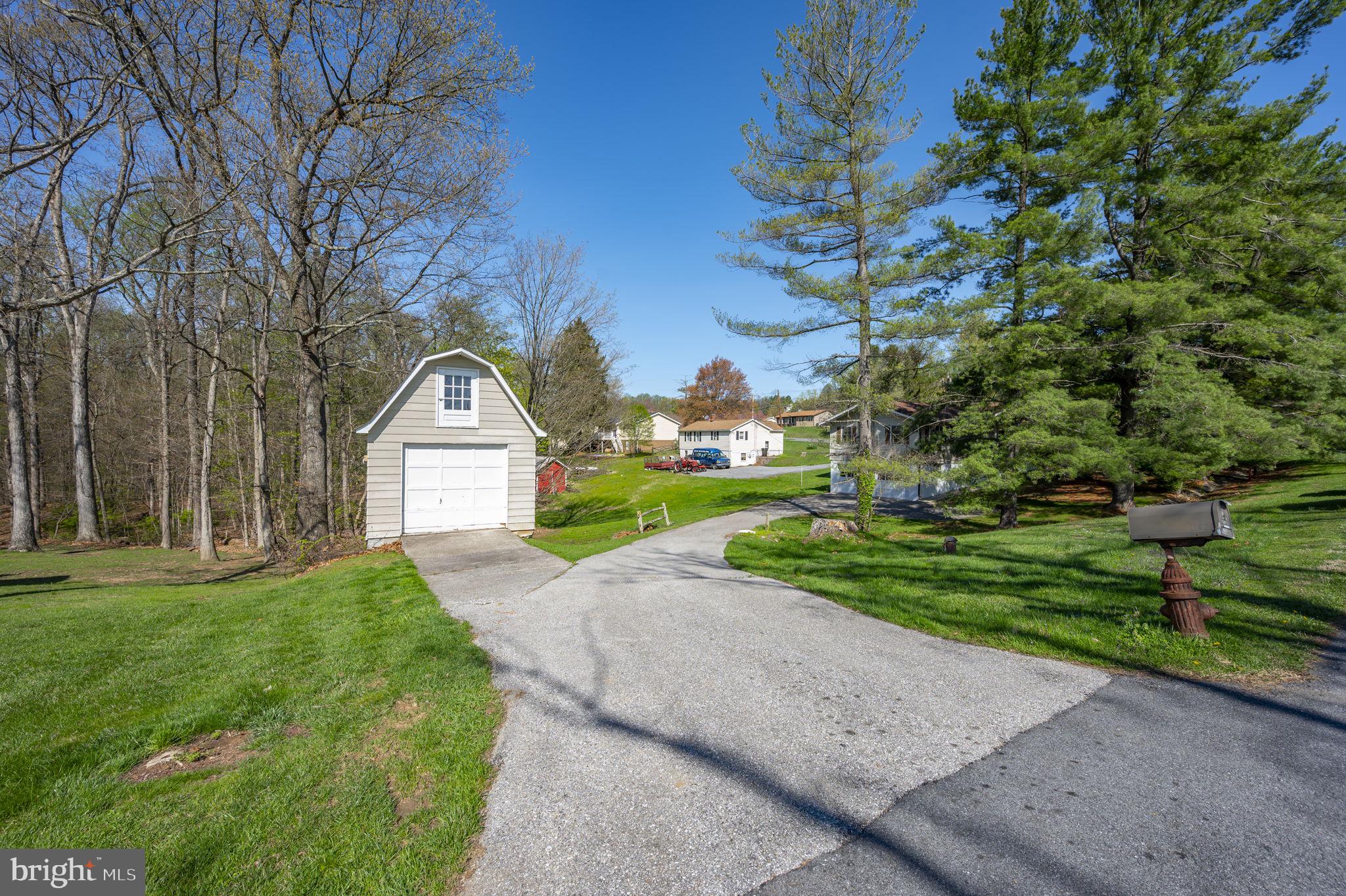 11623 DAYSVILLE ROAD