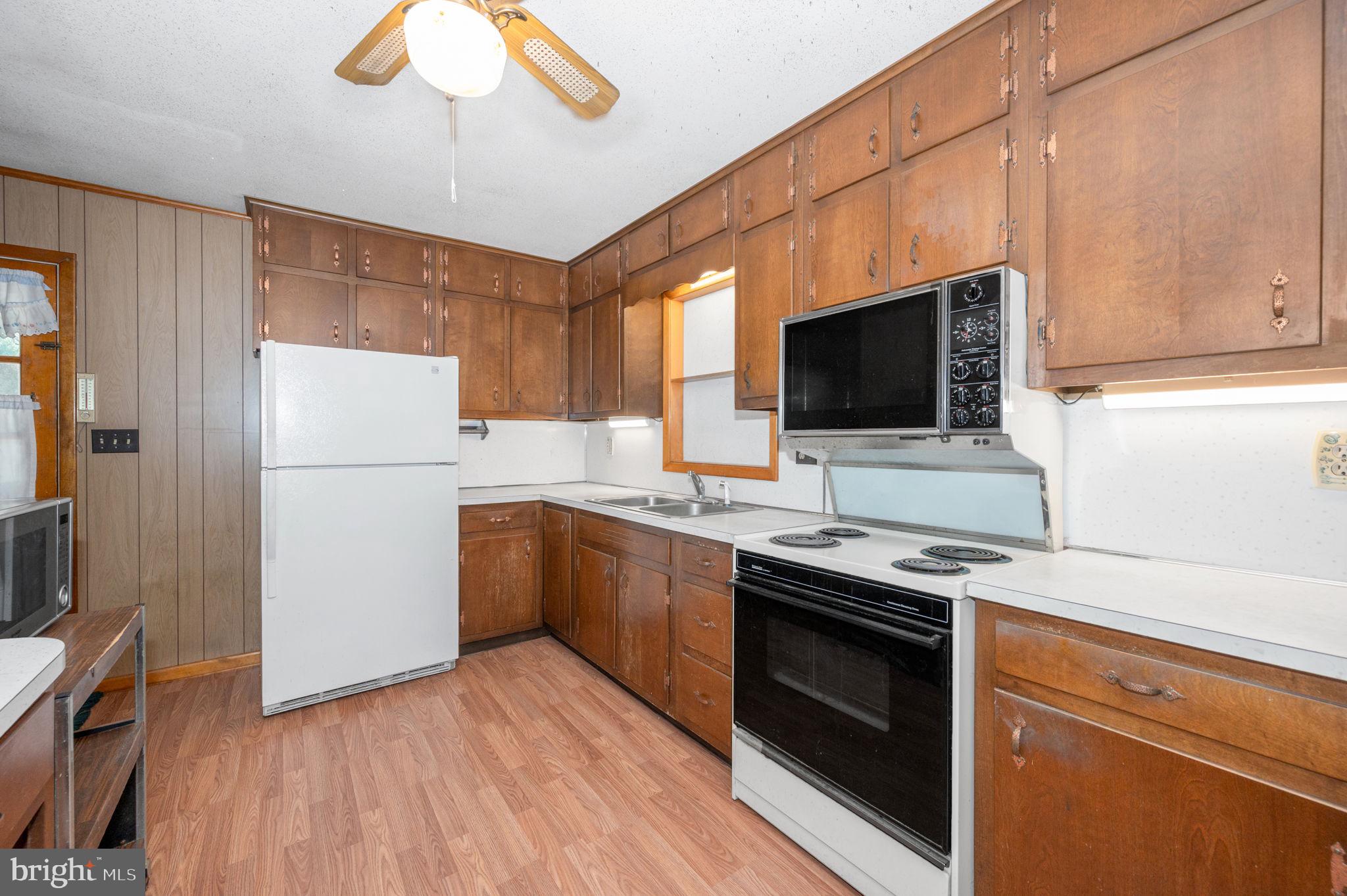 11623 DAYSVILLE ROAD