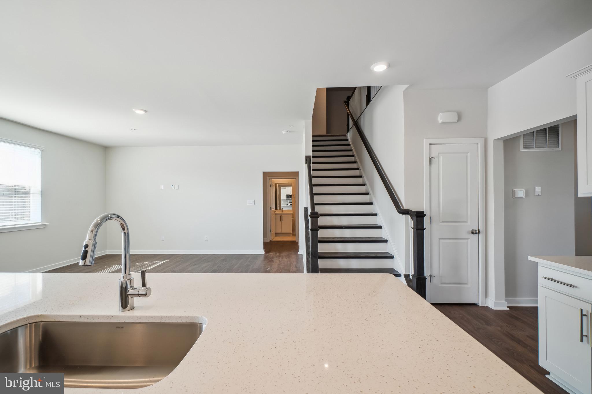 9512 BOLTON FARM LANE