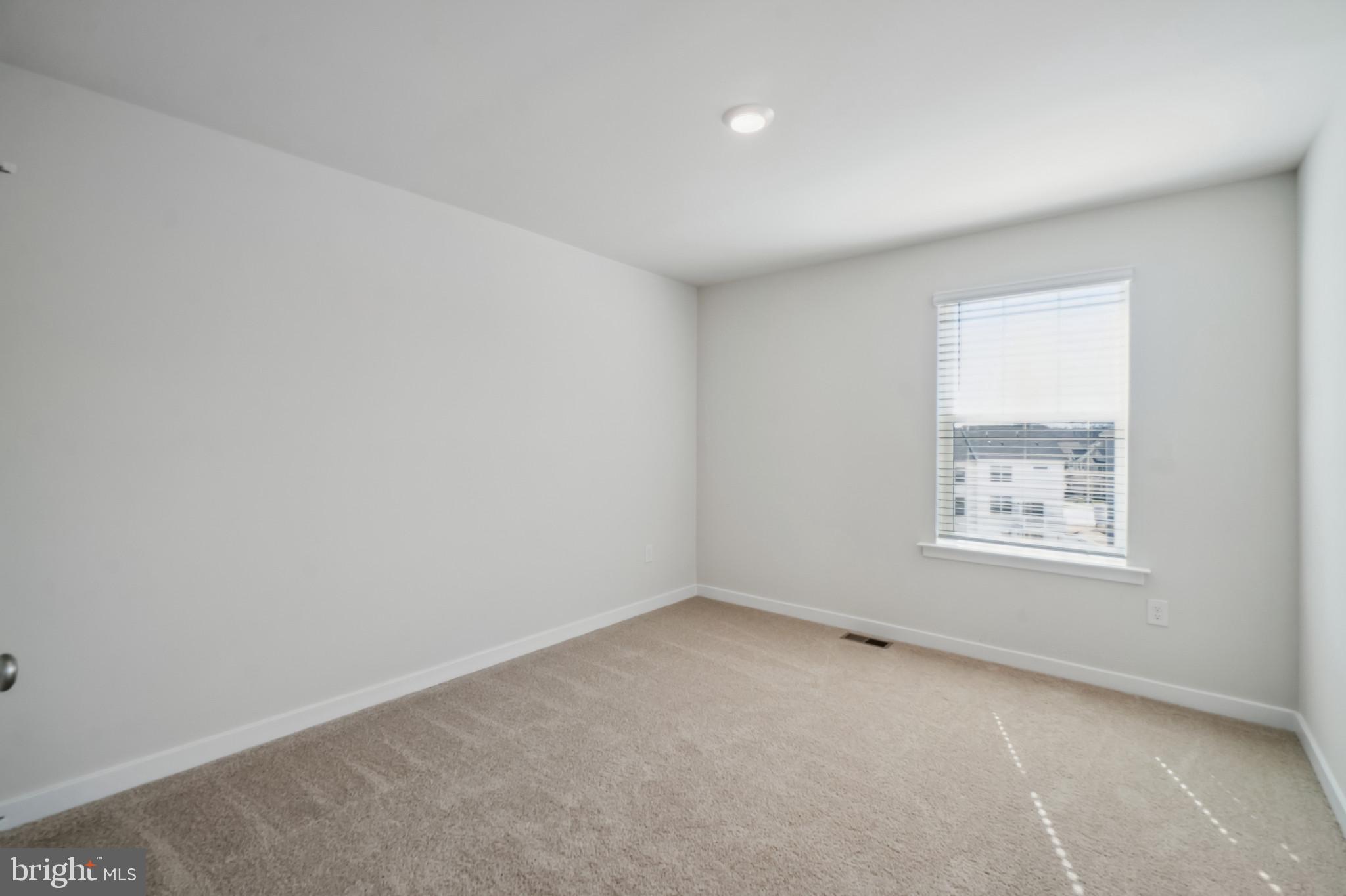 9512 BOLTON FARM LANE