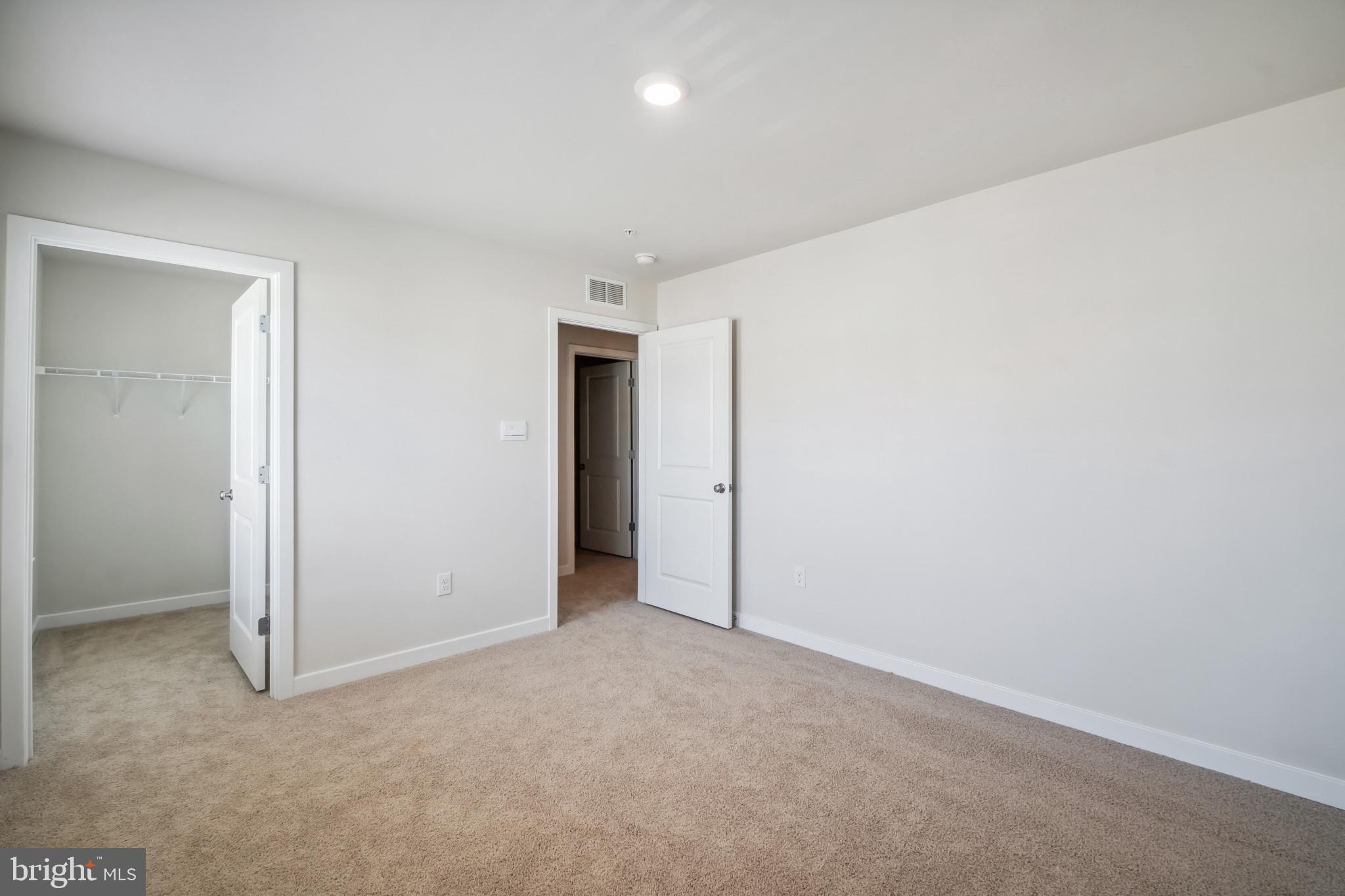 9512 BOLTON FARM LANE